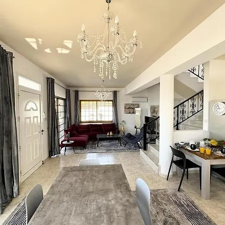 Chara Spectacular Panoramic Views!