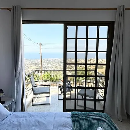 Villa Chara Spectacular Panoramic Views! Peyia