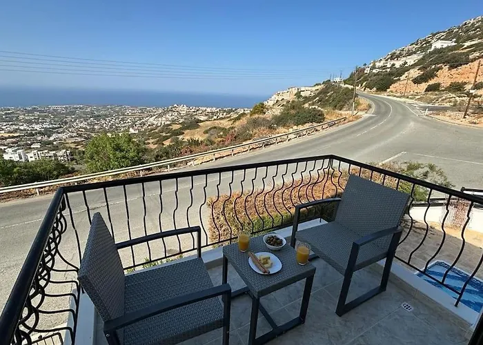 Villa Chara Spectacular Panoramic Views!