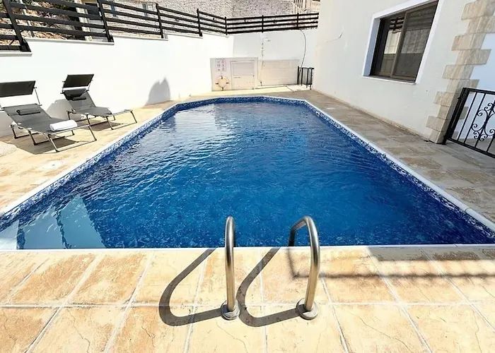 Villa Chara Spectacular Panoramic Views! *