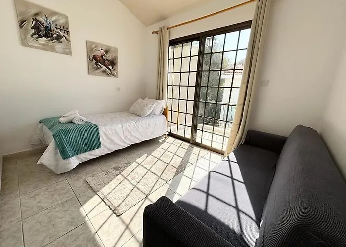 Chara Spectacular Panoramic Views! *